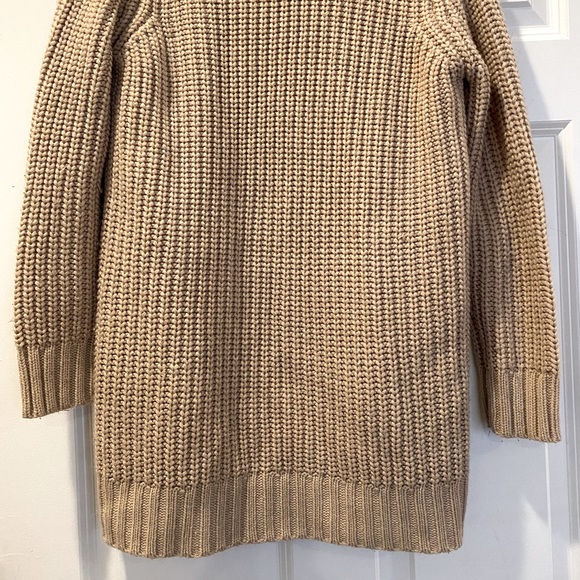Open sweater - Picture 2 of 2